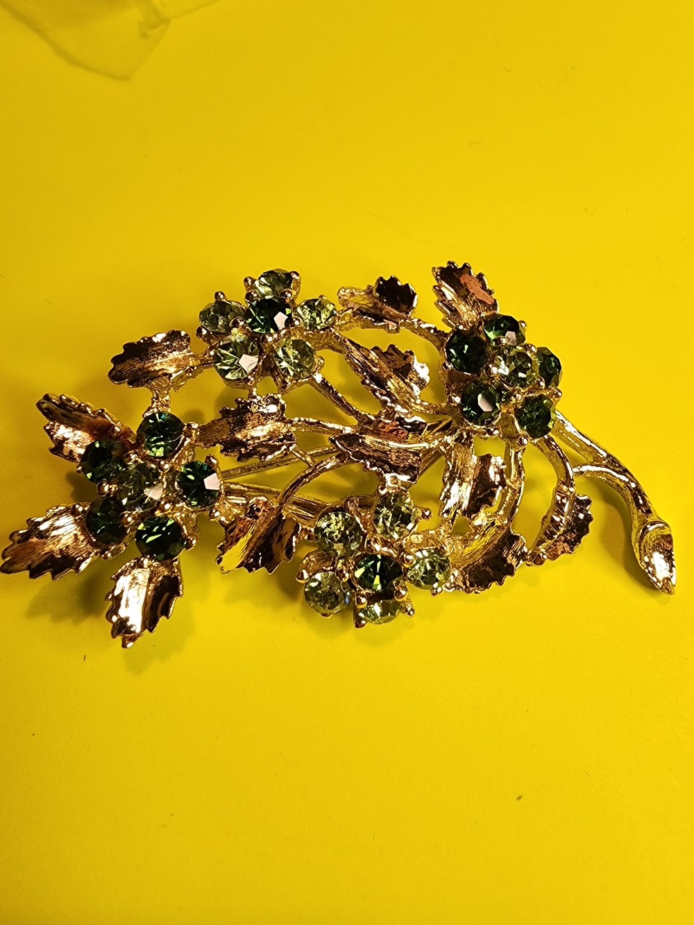 Vintage Silver-Tone Floral Brooch with Green Rhinestones - Women Jewelry